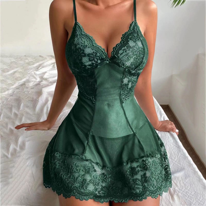Чувственный комплект одежды дл – обзор и цена Lace Bralette Set